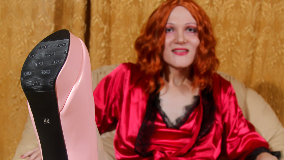 Sasha Inverse Cums Again!