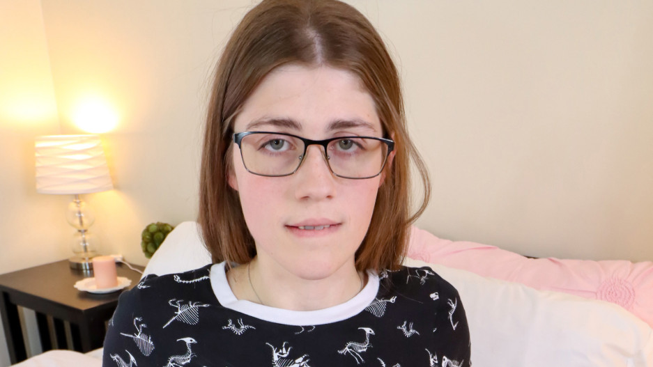 Scarlett Rose Strokes And Cums!