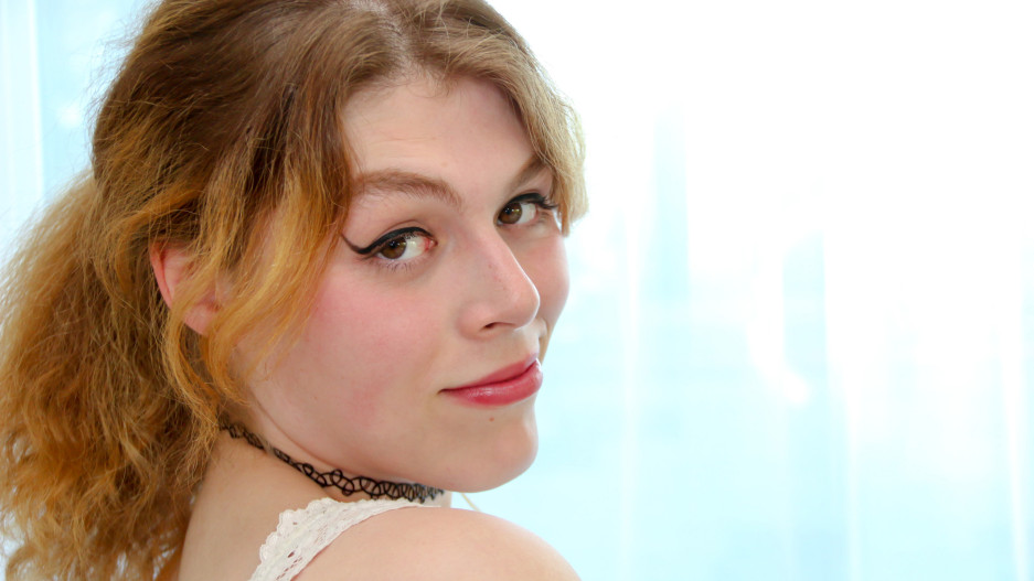 Charli Foxxxtrot Strokes And Cums!