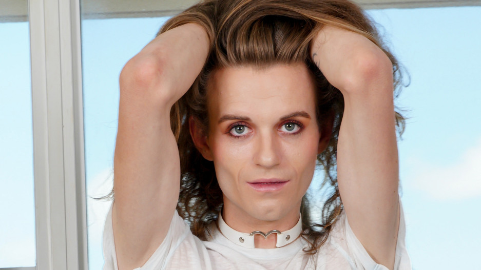 Sabrina Skye Shoots Her Load!