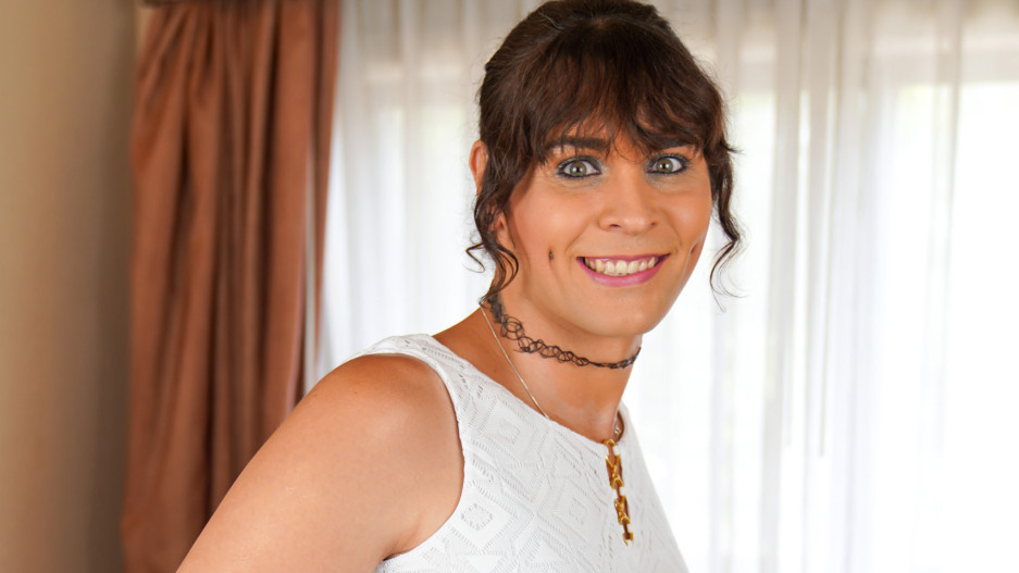 Vivian Visceral Makes Her Debut!