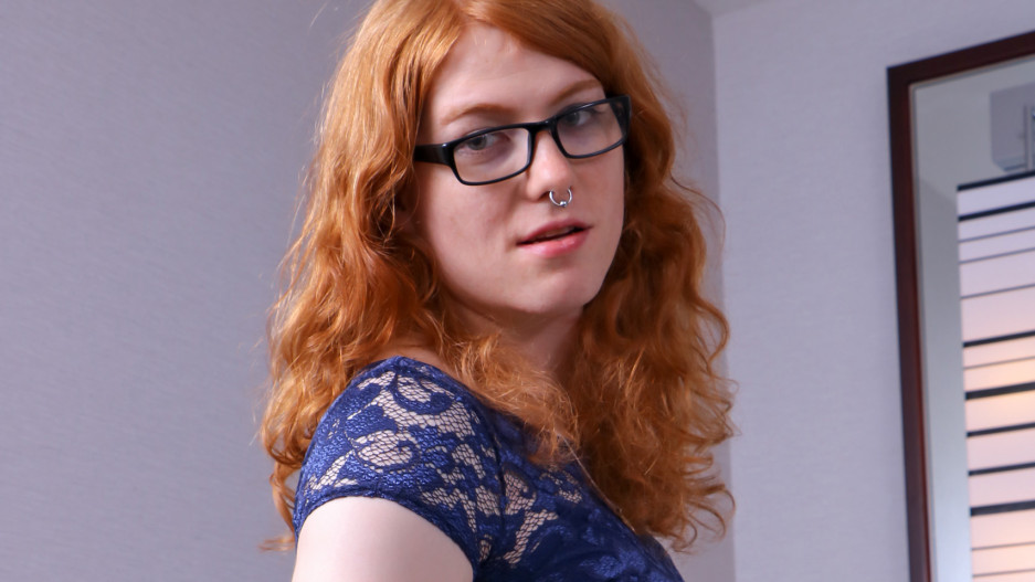 Fiery Sophie Loves To Cum!