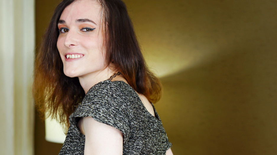 Pink Toy For Lexi's Ass!