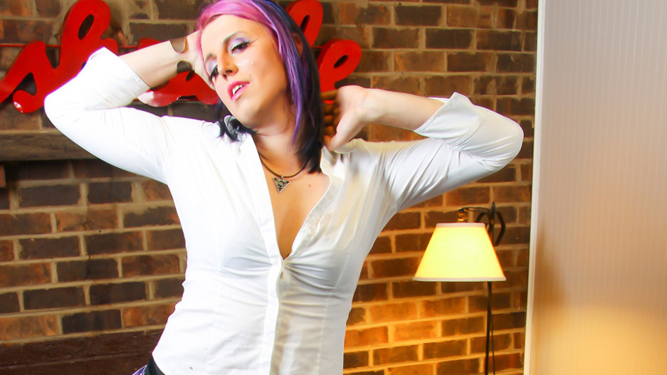 Chloe Wilcox Busts a Nut!