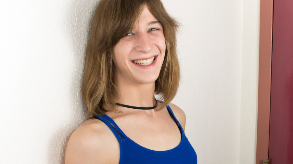 Annie: Back and Packin'! 